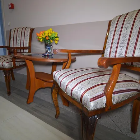 Hotell Garni 4*
