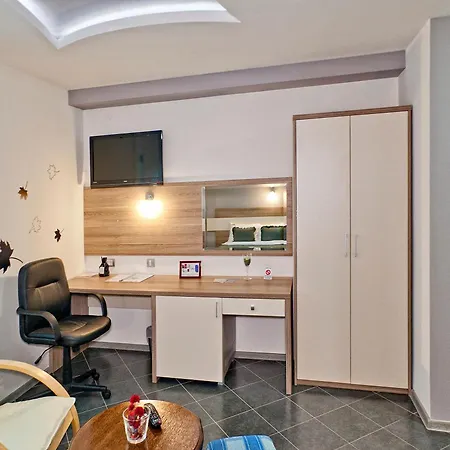 Garni 4*