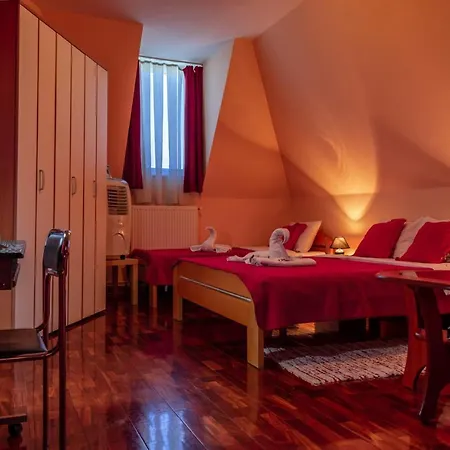 Garni 4* كراغوييفاك